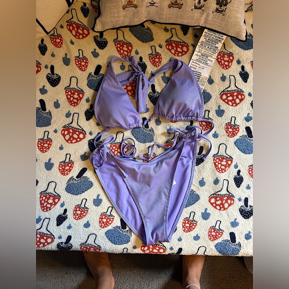 2-piece bathing suit S(T)/M(B)